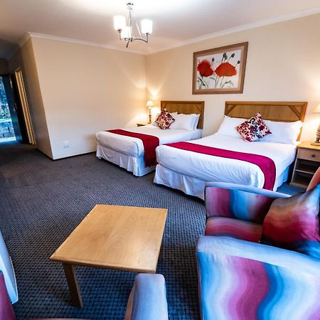 Gooderson Drakensberg Gardens Golf & Spa Resort Exterior photo