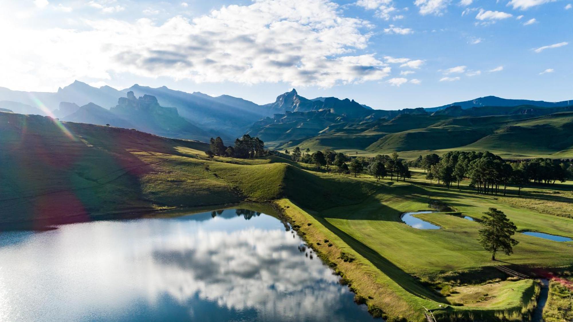 Gooderson Drakensberg Gardens Golf & Spa Resort Exterior photo